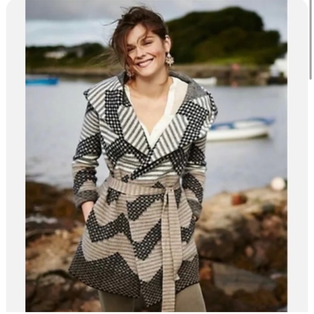 Anthropologie Chevron Mix Black and Cream Belted Cardigan Coat
